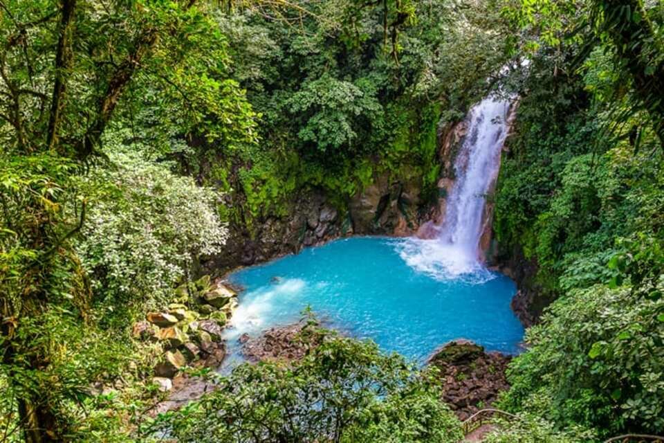 Rio Celeste Waterfall Hike, Tenorio Volcano National Park