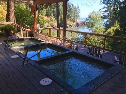 Doe Bay Hot Springs & Resort: Best Hot Springs in Washington