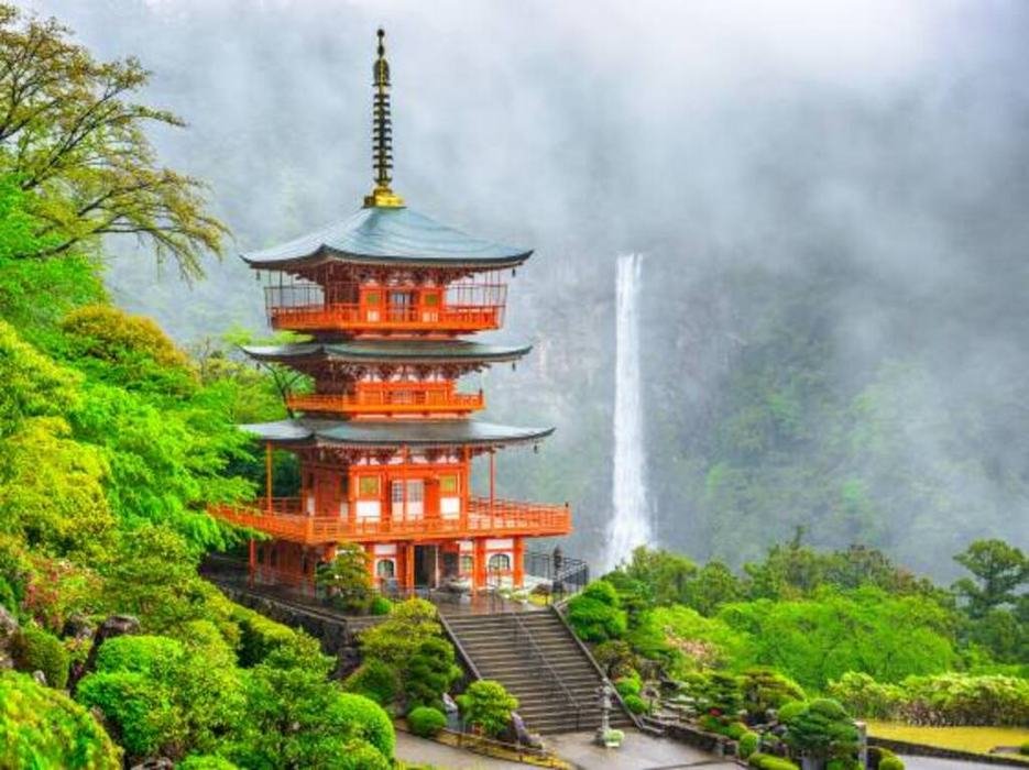 Nachi Falls