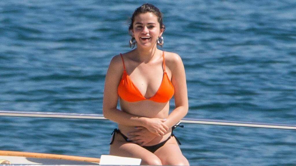 Selena Gomez Height