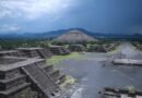 Teotihuacan's Pyramid of the Moon: Pyramid in Mexico