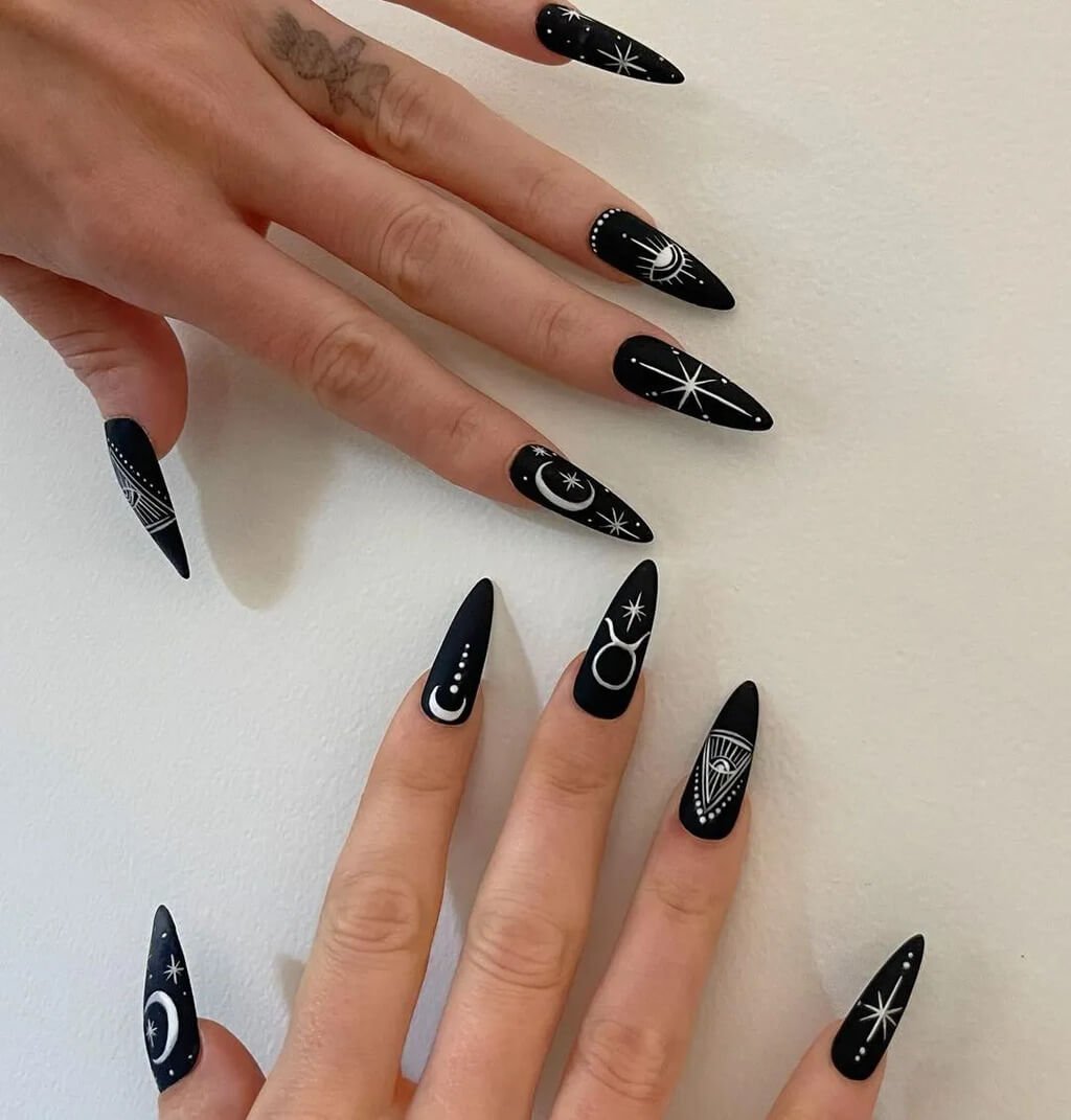 cute halloween nails